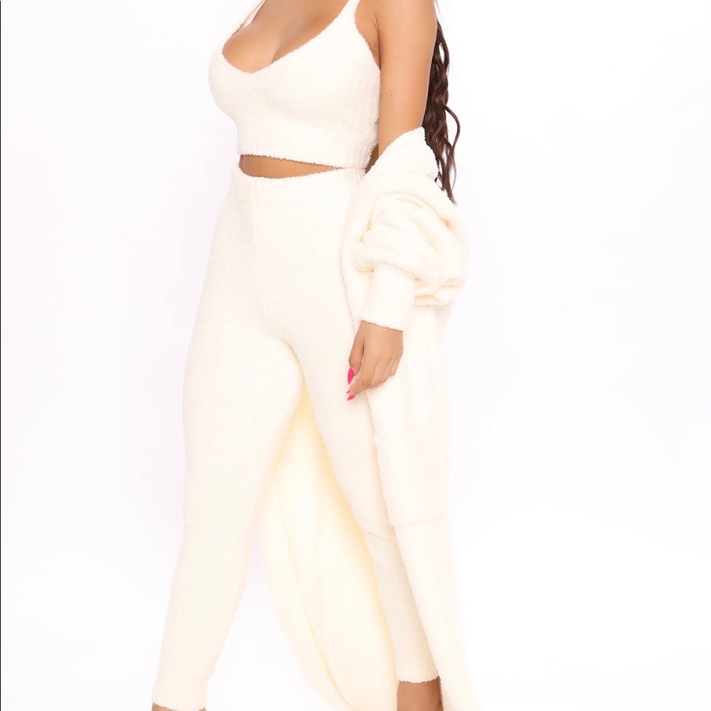 Loungewear:FashionNova Living In It 3 Piece Set